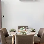 Rothery Escape - A Cosy Coastal Cottage